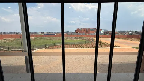 Olive Wood Hub Warehousing